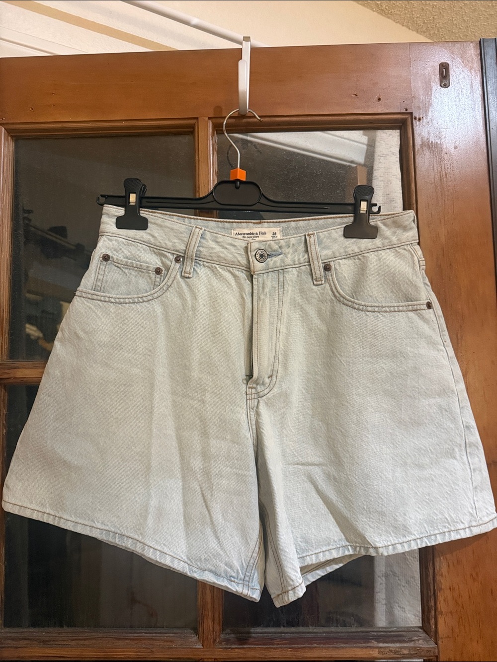 Abercrombie & Fitch the loose short high rise Light Blue Denim Shorts size 28